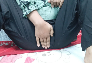 Bangladeshi Girl Spectacular big pussy