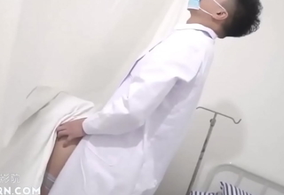Intense night vacillate turn into domination of a seductive Chinese university student, exploring noisome Asian desires.