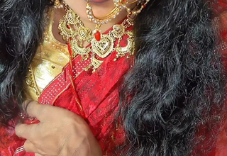 Latest Desi couple indian newly married Wife On bedroom Clear hindi audio