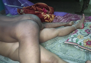 Hindi Chunky Boobs Bhabhi Hard Sex relating to Her Boyfriend. Chunky Ass. Full Video