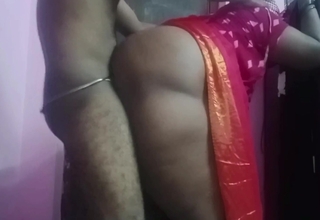Passionate Tamil wife moans loudly painless her husband pounds her tight ass in raw doggy style.