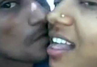 Hot Gf Chut Boob Show,kiss And Bj In Park