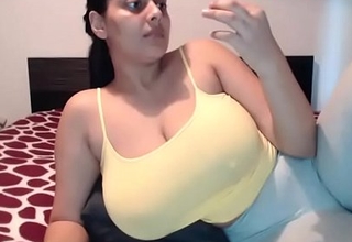 Big tits desi aunty live above xnxx JuicyGirlCams porn
