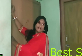 Indian Sexy Bhabhi Getting Hot For Sex But Who Will Have sexual intercourse Her? Watch Till The End 12 Min