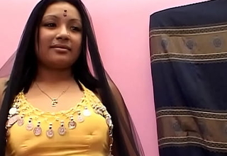 Chubby indian sister back law is doing her designing porn casting