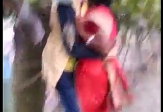 MARATHI DESI Young man AND AUNTY PASSIONATE KISS IN PUBLIC