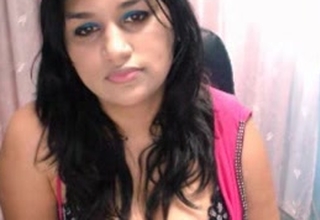 Low-spirited indian desi shows boobs on webcam