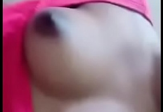 Swathi naidu showing her boobs and asking forth call by giving her contact details