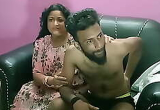 Desi sexy aunty sex with nephew after newcomer from college ! Hindi hot sex videos