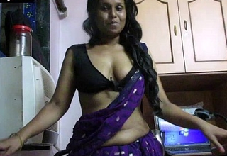 Sexy Indian Babe Lily seduces her daughter'_s boy friend roleplay