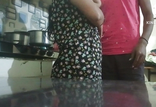 Desi bhabhi cookhouse lovemaking with her friend