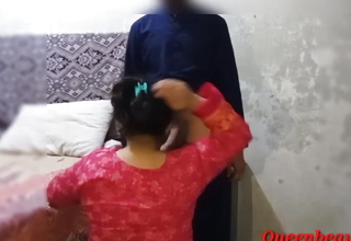 Muslim Indian Desi Crestfallen Aunty ko Hot young boy ne chod diya, Homemade video by QueenbeautyQB