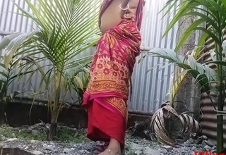Bengali Desi Bhabhi Outdoor Chudai Devar Ke Saath Red Saree Main (official Video By Villagesex91 )