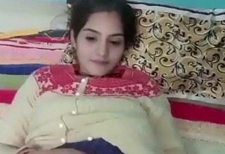 Busty titillating desi column fucked in hotel by YouTube blogger, Indian desi girl was fucked her boyfriend