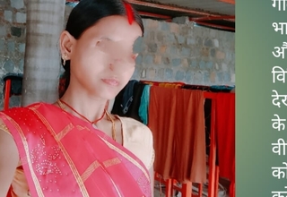 Desi anti ko ancle nahi the to chudai kiya anti meri randi hai pila sari me Jamin par gada lgakar chudwai