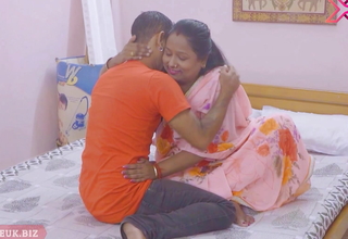 Desi Bhabhi Ki Chudai - Hot Indian Innocent Wife Sex