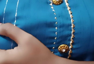 Priya boobs showing attaching 3 hindi