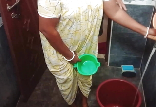 Indian House Wife My Unearth Sucking Then Fucked Bullwhips Style Apropos Bathroom Nipples Sucking Guddalo Modda Petti Dhengudu Telugu Fucker