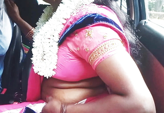 Telugu insulting talks, jalopy sex, sexy saree aunty sex with auto driver. Part 1