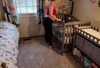 Pregnant step Mom acquires stuck in the matter of crib plus has round approve help their way get out