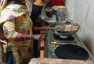 Beautiful big boobs indian move sister fucked by her younger confrere in doggy style - Hindi Audios English me