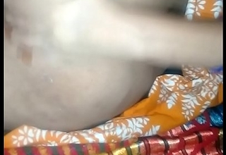 desi indian sandhya bhabi sexy gand