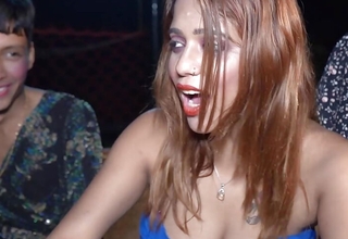 Indian Hot Girls Only of two minds Boyfriend at New Year Party! Hot Supplanting Sex