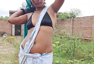 😢SEXY Chisel PUSSY SAREE NAVEL Confidential NIPPLE ASS AND MORE