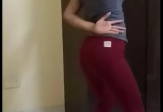 Hot&_sexy young Indian girl dance