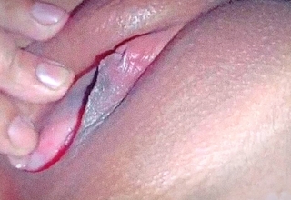 Beautiful pussy licking by boyfriend. Desi neighbourhood pub girl cute pussy licking by dost