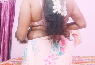 Hot sexy saree housewife fucking tailor, telugu smutty talks.