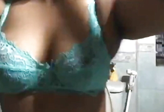 My sexy Armpit and Boobs Intrude in Bra