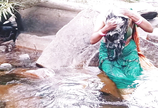 Telugu sexy Silk aunty outdoor waterfall bathing, telugu Censorious talks.