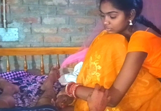 Nai Naveli Dulhan Ki Chudai Costs and Become man Sex