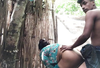 Devor and Bhabhi go to a very old house and suddenly have sex with fear