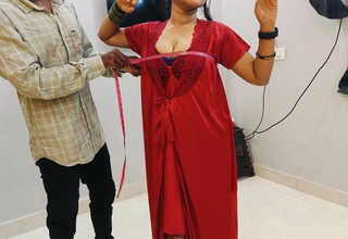 indian tailor ne apne customer ke sath kiya copulation added to unka chut chatke gand mara