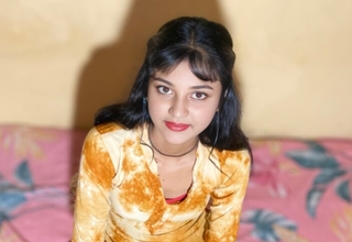 Drop friend's sister in her house after leashing. Friend's sister