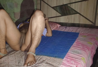 desi bhabhi ne well forth se devar ko nehla diya chudai ke waqt Hindi HD video sex