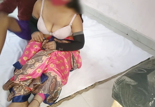 neighbour was alone in the air the house watching the boat Desi sex with neighbour Sarika