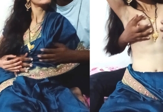 18 Years old hot couple Superb Desi housewife Fucked hard tight pussy spunk flow blowjob