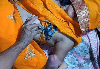 ये नहीं देखा तो क्या देखा मुंह में लड चूत में उंगली हाथ में बूब्स