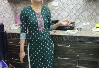 Indian Punjabi Ma putt new Desi chudai potent gaaliyan Punjabi potent HD Desi sardarni stepmom fucked with big cock bund Mari in Kitchen Punjabi audio