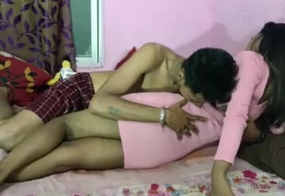 Desi regional 18yrs girlfriend foreplay Sex! Desi new hot girl fucking