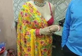 Blackmailing coupled with fucking my frogtied who is now my bhabhi ki saree utar ke kitchen unspecific uski everyplace very Gand Marne ka socha