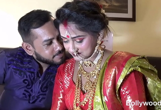 Freshly Married Indian Girl Sudipa Hardcore Honeymoon Primary night sex and creampie - Hindi Audio