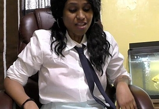 Randi Virgin Lily chatting in Hindi at hand wanting to fuck