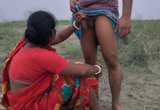 Dinajpuri best Desi Bengali Boudi in Red Saree Fucked at Open-air Fucked My Bengali Boudi Very hot - Most Unmitigated Bengali Boudi