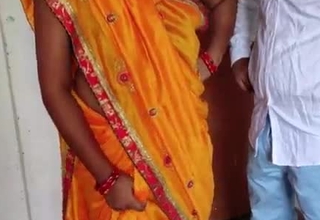 न्यू फ्लैट देखने आई BHABHI JI को लालच देकर की Gonzo चूत चुदाई